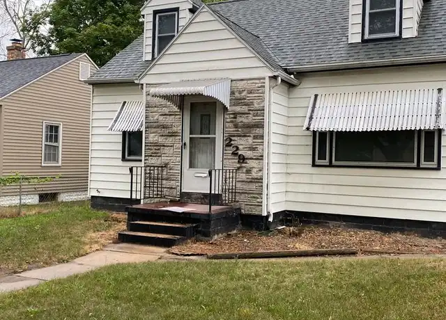 Property at 229 Boston Ave, Waterloo, IA, 50703, 4 beds, 1 bath, [object Object]