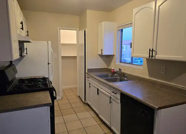 Property at 1724 Breckenwood Ct Unit 2, Las Vegas, NV, 89115, 2 beds, 1 bath, [object Object]