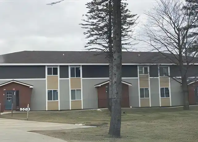 Property at 5586 Lapeer Rd Unit C-10, Kimball, MI, 48074, 1 bed, 1 bath, [object Object]
