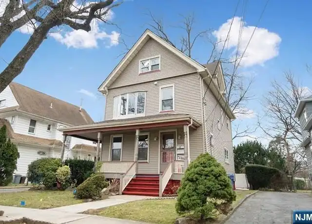 Property at 17 W Pierrepont Ave Unit 1, Rutherford, NJ, 07070, 2 beds, 1 bath, [object Object]