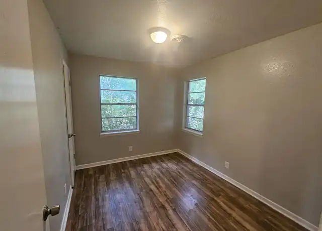 Property at 1407 Estes Dr, Killeen, TX, 76541, 3 beds, 1 bath, [object Object]