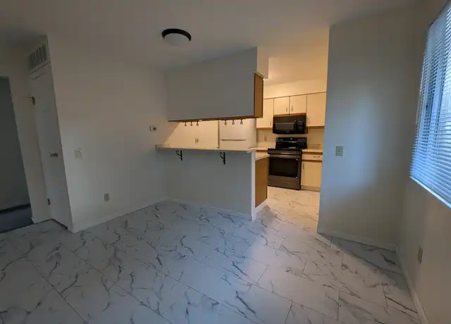 Property at 118 Milrace Dr Unit 118, East Rochester, NY, 14445, 2 beds, 1 bath, [object Object]