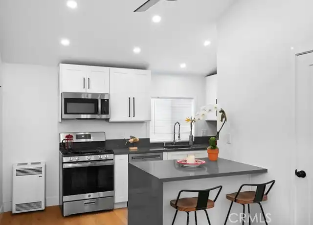 Property at 274 Cliff Dr Unit 6, Laguna Beach, CA, 92651, 1 bed, 1 bath, [object Object]