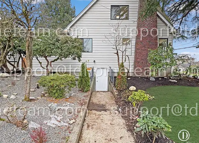 Property at 1019 N Proctor St Unit B, Tacoma, WA, 98406, 2 beds, 1 bath, [object Object]