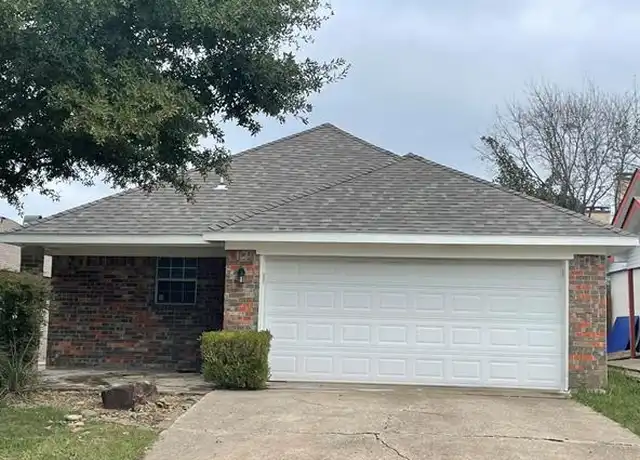 Property at 5412 Village Green Dr, Mesquite, TX, 75150, 3 beds, 2 baths, [object Object]