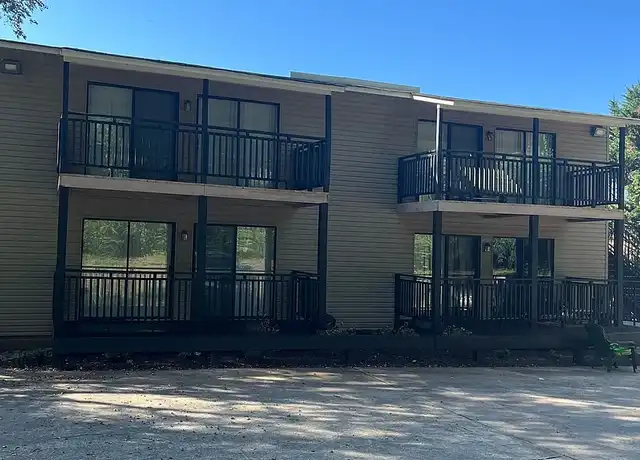 Property at Cardinal Landing - 832 Washington St NW, Gainesville, GA, 30501, 1 bed, 1 bath, [object Object]