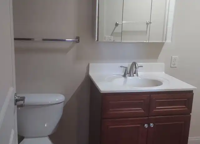 Property at 601 Bridge St Unit 206, Danville, VA, 24541, 1 bed, 1 bath, [object Object]