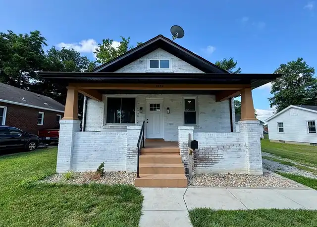 Property at 1222 W Main St, Mascoutah, IL, 62258, 4 beds, 2 baths, [object Object]