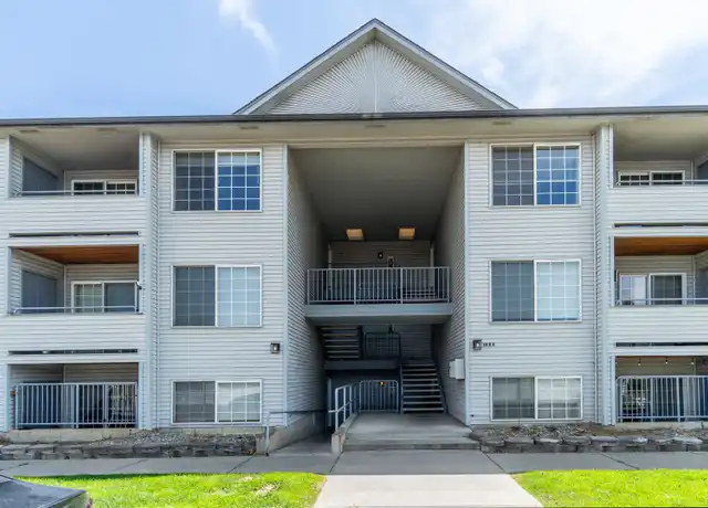 Property at 1924 N Crestline St Unit 5, Spokane, WA, 99207, 2 beds, 2 baths, [object Object]
