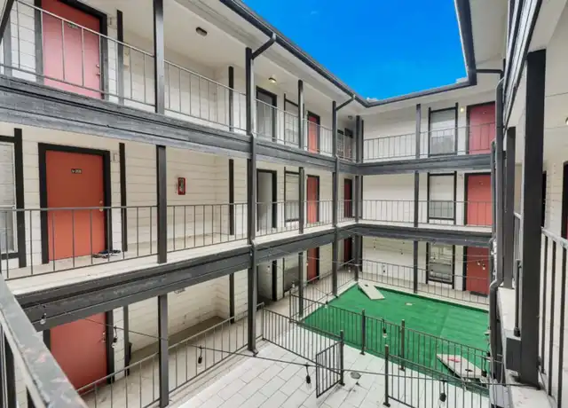 Property at 2803 Hemphill Park Unit B202, Austin, TX, 78705, 1 bed, 1 bath, [object Object]