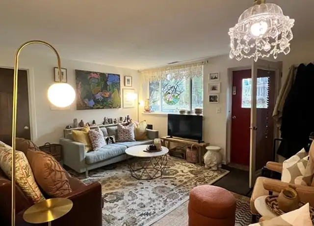 Property at 159 Concord Ave Unit 1A, Cambridge, MA, 02138, 2 beds, 1 bath, [object Object]