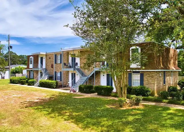 Property at Shell Pointe - 6601 Old Shell Rd, Mobile, AL, 36608, 2 beds, 1 bath, [object Object]