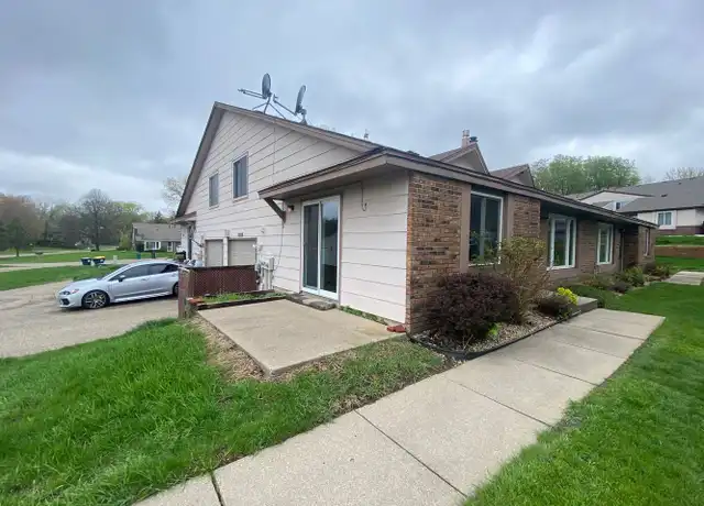 Property at 14248 Hemlock Ct N, Apple Valley, MN, 55124, 2 beds, 1 bath, [object Object]