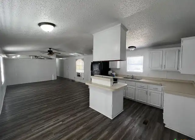 Property at 1405 Harris Hill Rd, San Marcos, TX, 78666, 3 beds, 2 baths, [object Object]