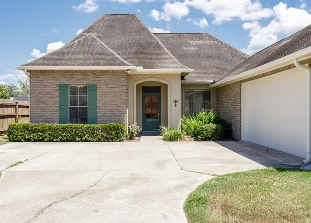 Property at 14450 Lake Meadow Ct, Gonzales, LA, 70737, 3 beds, 2 baths, [object Object]