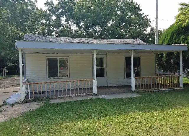 Property at 315 S Sheridan St, Wichita, KS, 67213, 3 beds, 1 bath, [object Object]