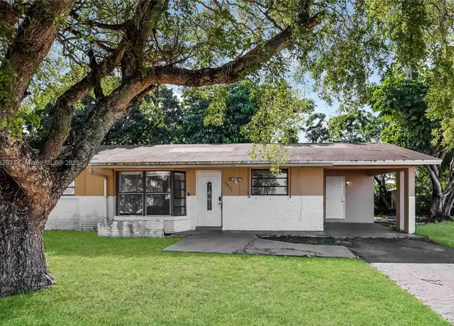 Property at 5801 Royal Palm Blvd Unit 1, Margate, FL, 33063, 3 beds, 2 baths, [object Object]