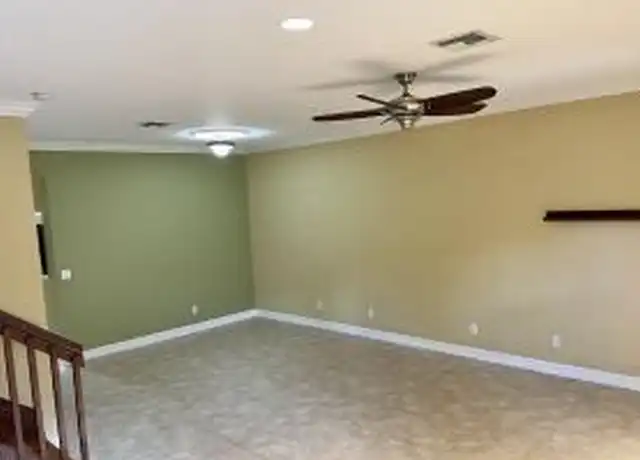 Property at 134 Ennis Ln, Jupiter, FL, 33458, 3 beds, 2.5 baths, [object Object]