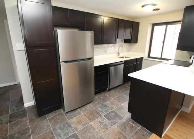 Property at 1425 McFarland Rd Unit 301, Pittsburgh, PA, 15216, 1 bed, 1 bath, [object Object]