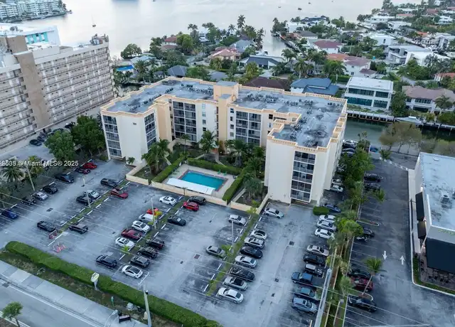 Property at 2935 NE 163rd St Unit 2Q, North Miami Beach, FL, 33160, 1 bed, 1.5 baths, [object Object]