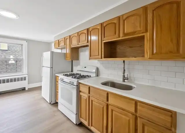 Property at 109 Division Ave Unit 3, Garfield, NJ, 07026, 1 bed, 1 bath, [object Object]