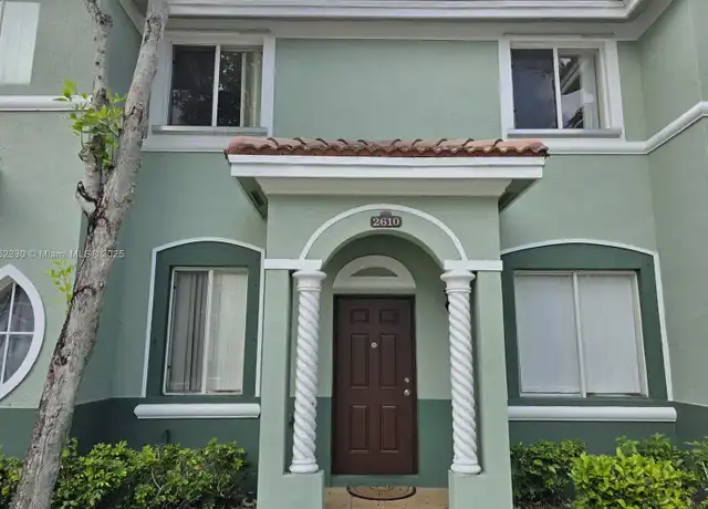Property at 2610 SE 14th Ave #300, Homestead, FL, 33035, 3 beds, 2.5 baths, [object Object]