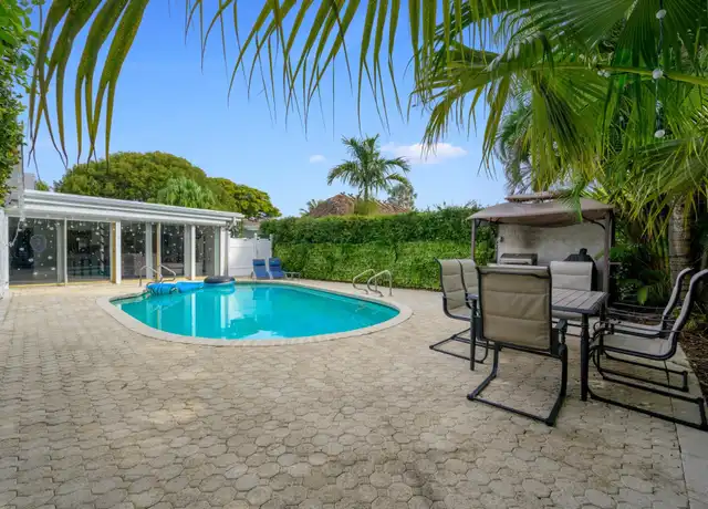 Property at 1336 Funston St, Hollywood, FL, 33019, 4 beds, 2 baths, [object Object]