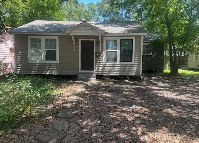 Property at 2215 Tulip St, Lake Charles, LA, 70601, 2 beds, 1 bath, [object Object]