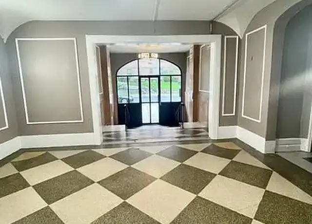 Property at 132 North Arlington Ave - 132 N Arlington Ave, East Orange, NJ, 07017, 3 beds, 1 bath, [object Object]