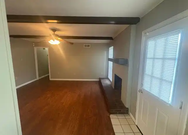 Property at 5303 Queen Anne Dr, Memphis, TN, 38135, 3 beds, 2 baths, [object Object]