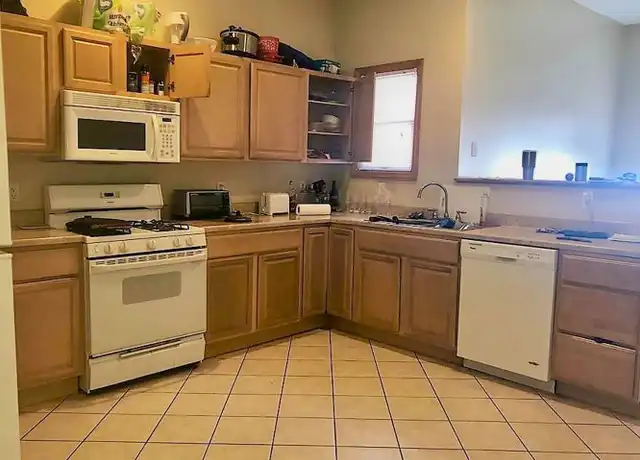 Property at 126 Kearsarge St, Pittsburgh, PA, 15211, 2 beds, 1 bath, [object Object]