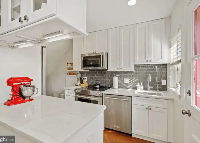 Property at 2878 S Buchanan St, Arlington, VA, 22206, 2 beds, 2 baths, [object Object]