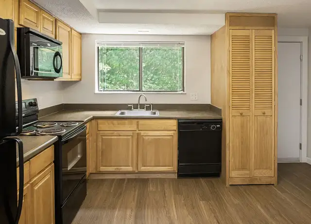 Photo of 43 Beechstone, Portsmouth, NH 03801