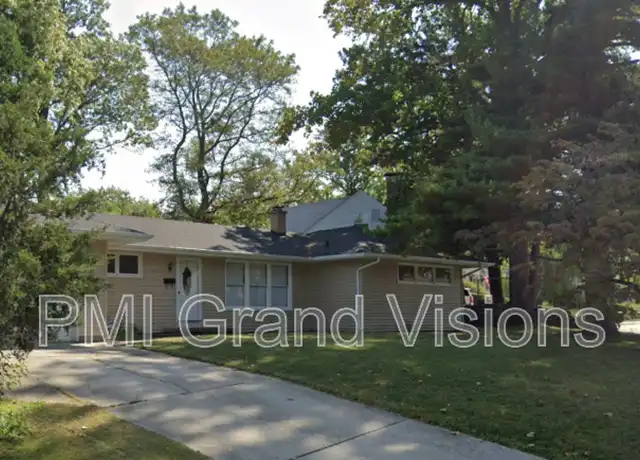 Property at 13 3rd Dr, Decatur, IL, 62521, 2 beds, 1 bath, [object Object]