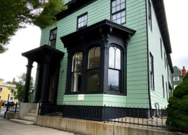 Property at 185 Broadway, Providence, RI, 02903, 3 beds, 1 bath, [object Object]