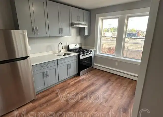 Property at 1160 Dixwell Ave Unit 2, Hamden, CT, 06514, 3 beds, 1 bath, [object Object]