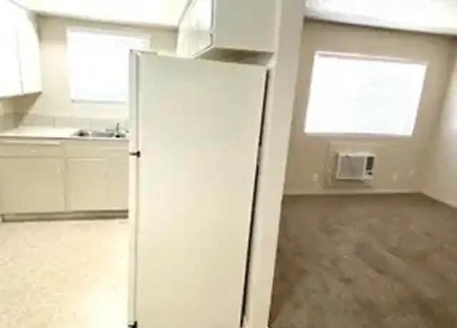 Property at 1421 E Cambridge Ave, Fresno, CA, 93704, 1 bed, 1 bath, [object Object]