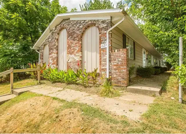 Property at 1627 Bedford Ave SW Unit 1, Canton, OH, 44706, 2 beds, 1 bath, [object Object]