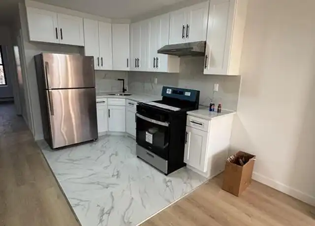 Property at 374 Miller Ave Unit 2, Brooklyn, NY, 11207, 3 beds, 1 bath, [object Object]