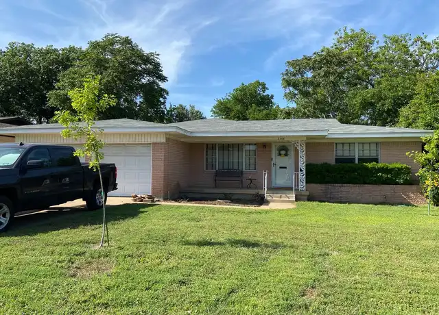 Property at 6566 Locke Ave, Fort Worth, TX, 76116, 3 beds, 2 baths, [object Object]