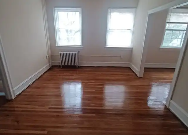 Property at Kingsway Apartments - 274 Kings Hwy E, Haddonfield, NJ, 08033, 2 beds, 1 bath, [object Object]