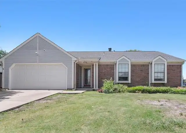 Property at 3516 Glenview Dr, Corinth, TX, 76210, 3 beds, 2 baths, [object Object]
