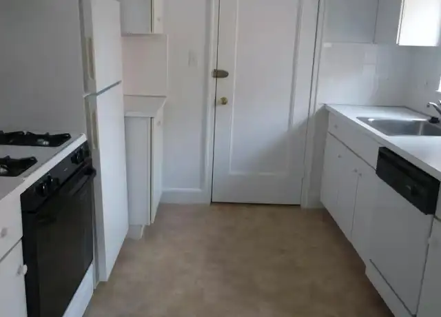 Property at 9 Wesley St, Newton, MA, 02458, 2 beds, 1 bath, [object Object]