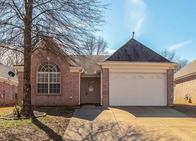 Property at 9807 Pigeon Roost Park Cir, Olive Branch, MS, 38654, 3 beds, 2 baths, [object Object]
