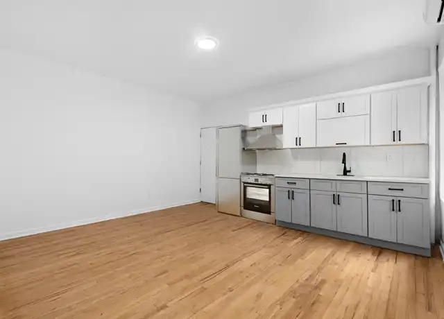 Property at 346 Montgomery St Unit C7, Brooklyn, NY, 11225, 2 beds, 1 bath, [object Object]