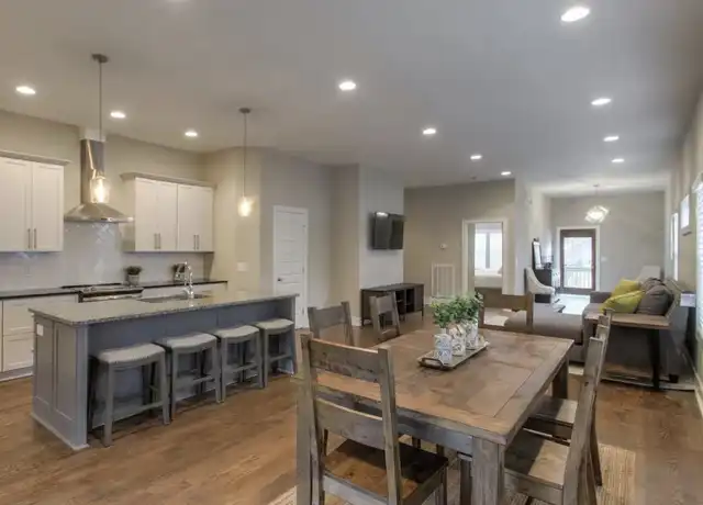 Property at 421 Moore Ave, Nashville, TN, 37203, 4 beds, 2.5 baths, [object Object]