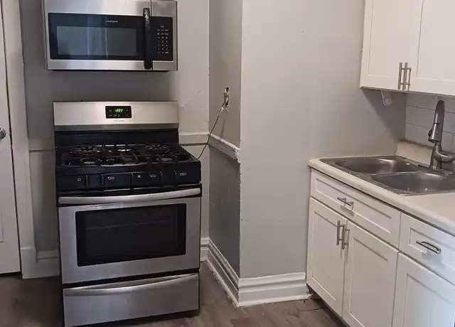 Property at 4334 W West End Ave Unit 4336-3, Chicago, IL, 60624, 2 beds, 1 bath, [object Object]