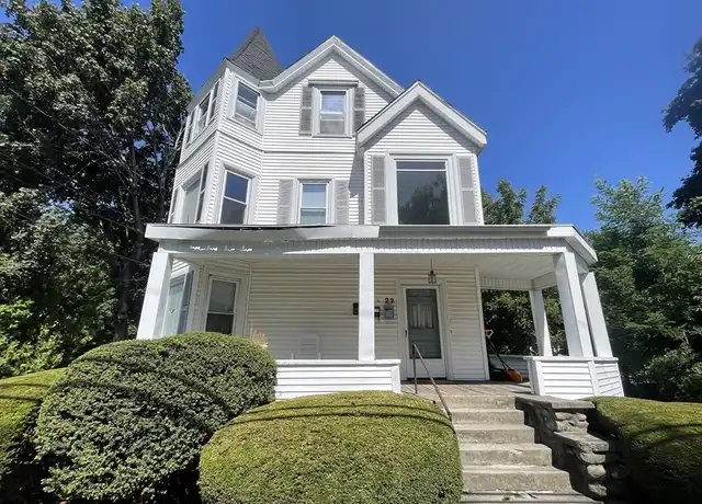 Property at 22 Cleveland Ave Unit 3, Woburn, MA, 01801, 1 bed, 1 bath, [object Object]