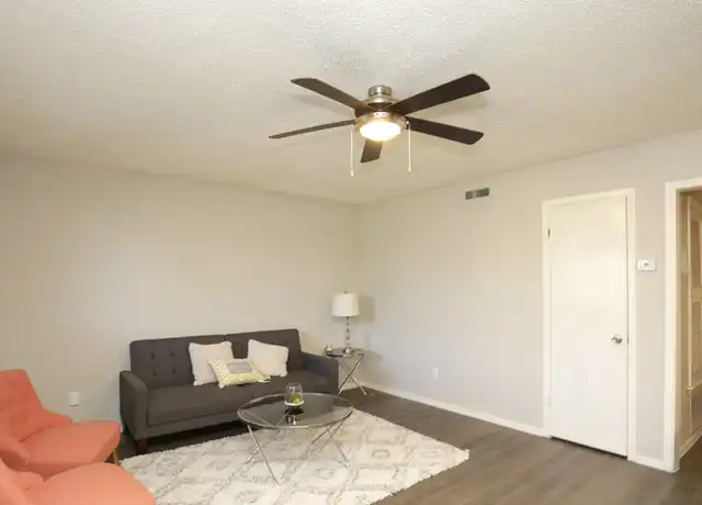 Property at 621 W Saint Johns Ave Unit 1796, Austin, TX, 78752, 1 bed, 1 bath, [object Object]