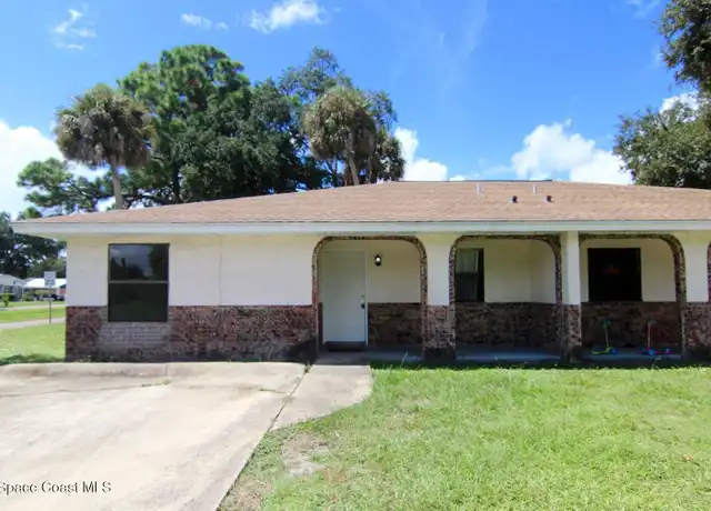 Property at 2110 S Deleon Ave, Titusville, FL, 32780, 3 beds, 2 baths, [object Object]